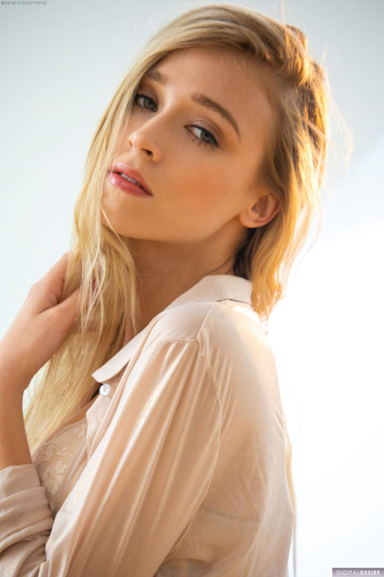 Kali Renee - Kali Renee Is Back In LA For Digital Desire! - photo 1 of 1