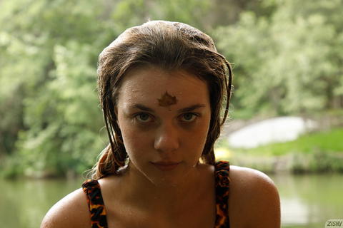 Gabbie Carter - Gabbie Carter At Goneaway Lake! - photo 7 of 8