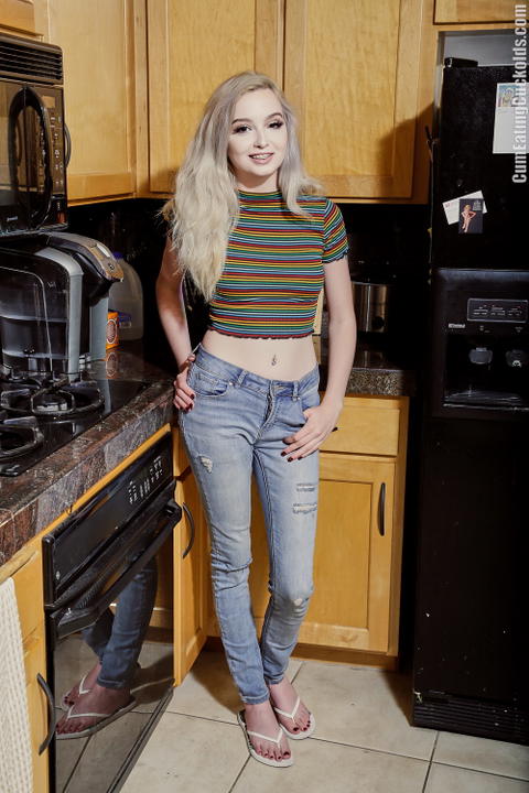 Lexi Lore - Lexi Lore Getting Nude In The Kitchen! - photo 1 of 1