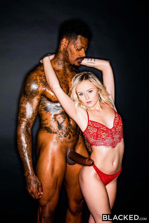 Natalia Queen - Natalia Queen Gets Blacked For Us Today! - photo 1 of 1