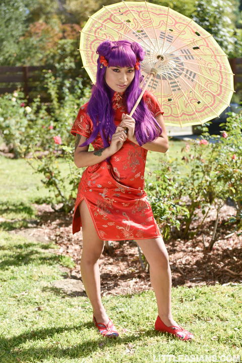 Avery Black - Avery Black In Her Little Asian Sex Pictures! - photo 1 of 1