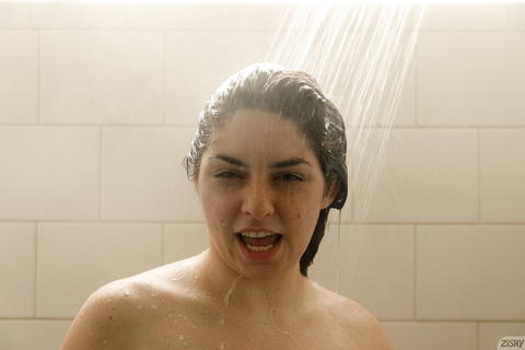 Keira Croft - Keira Croft Cooling Off In A Shower! - photo 6 of 8