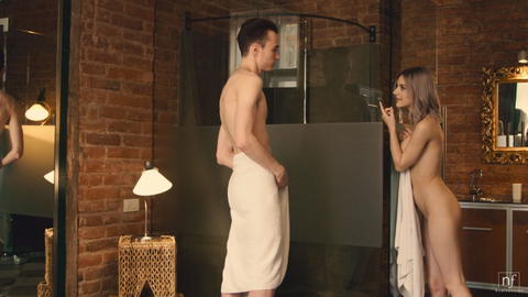 Eva Elfie - Eva Elfie Is Fucking At His Place! - photo 1 of 1