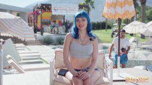 Jewelz Blu Visits Ricky’s Resort!