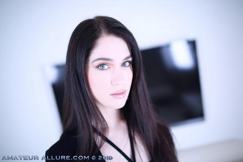 Evelyn Claire - Evelyn Claire Close Up Sex Pictures! - photo 2 of 15