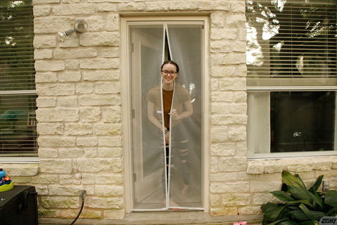 Hazel Moore - Hazel Moore At And Having Fun! - photo 5 of 7