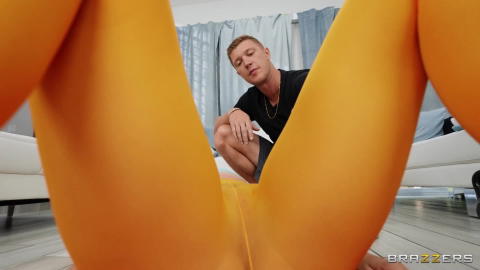 Angel Youngs - Angel Youngs In A Torn Tights Anal Sex Set! - photo 1 of 1