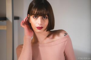 Silvia Soprano, Nylon And Plug!