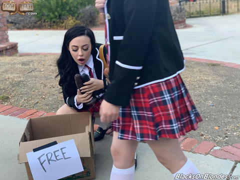 Casey Calvert - Casey Calvert And Whitney Wright Poses His Big Black Cock! - photo 1 of 1