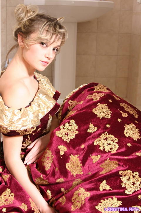 Kristina Fey - Kristina Fey Is Going To A Renaissance Festival! - photo 1 of 1