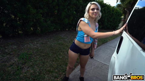 Rharri Rhound - Rharri Rhound Gets All That Booty On The Bang Bus! - photo 1 of 1