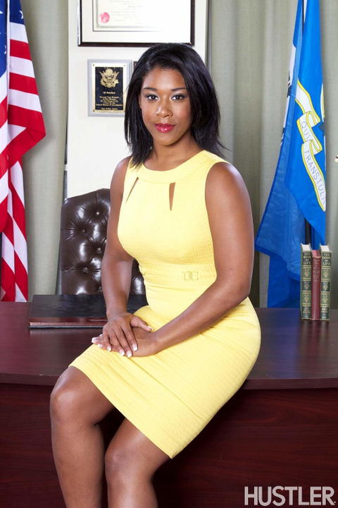 Megan Vaughn - Megan Vaughn Naked In The Oval Office! - photo 1 of 1