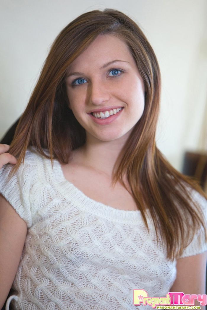 Mary Jane Johnson Strips Down And Plays With Herself!