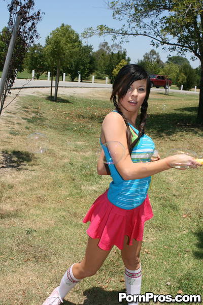 Kenzie Marie Blowing Bubbles Kenzie Marie, Hard-Core, Sucking, Blow-Job, Yes!