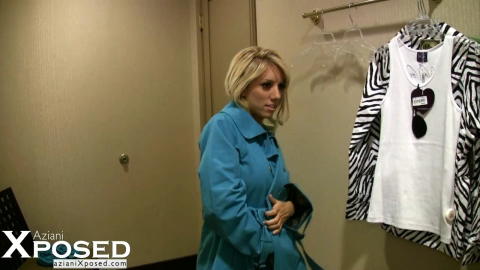 Heather Summers - Heather Summers Sexy In A Changing Room! - photo 11 of 15