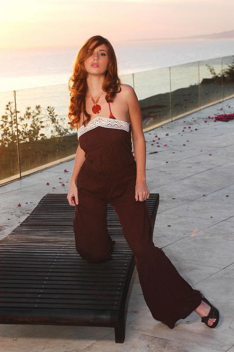 Shay Laren - Shay Laren Stripping At Sunset! - photo 12 of 124