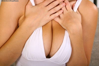 Natasha Nice Cleavage Natasha Nice Cleavage