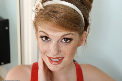 Faye Reagan Posing