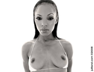 Marie Luv Tits