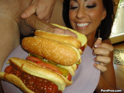 Tiffany Brookes - Tiffany Brookes Eats One Hot Dog While Sucking And Fucking Another Type Of Hot Dog! - photo 6 of 32