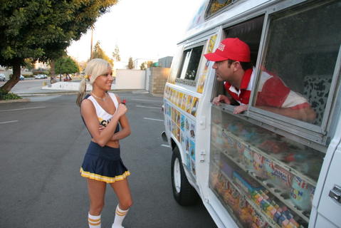 Kacey Jordan - Kacey Jordan Cools Off With A Fucking In The Truck! - photo 1 of 18
