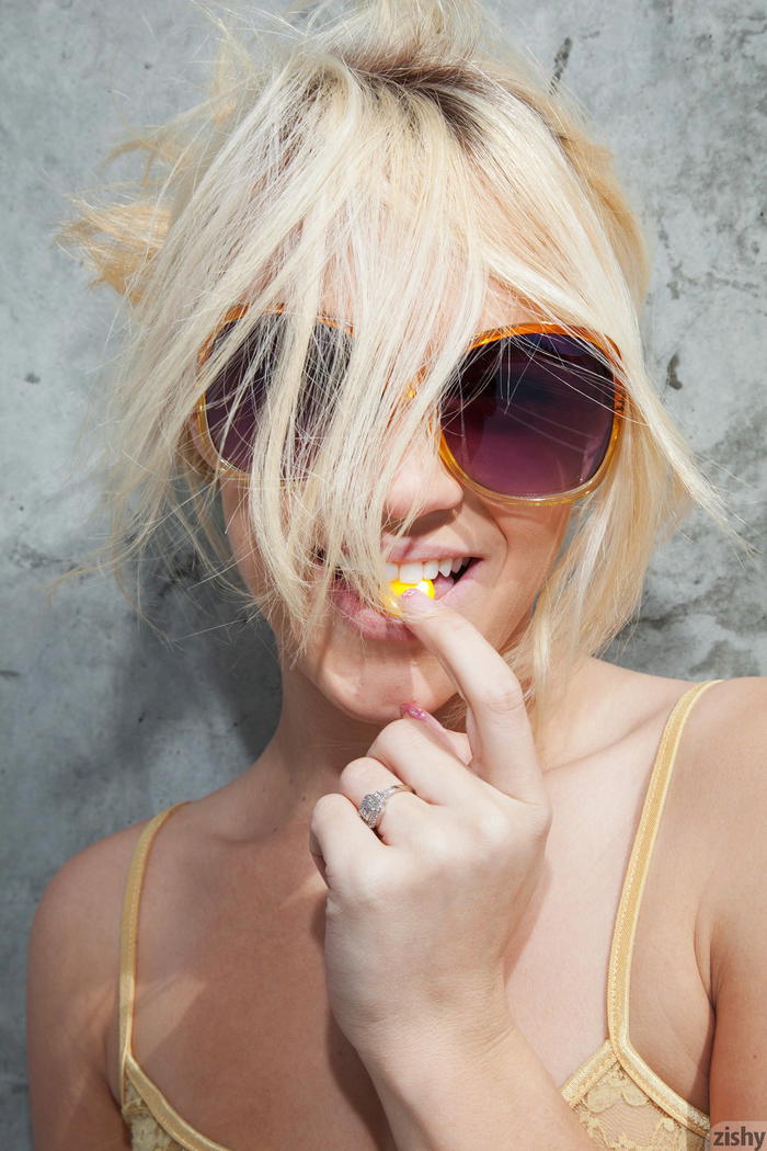 Tegan Summers Teasing Tegan Summers Teasing