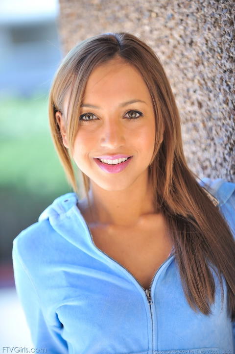 Veronique Vega Posing