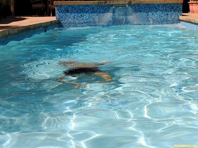 Ann Marie Rios Swimming