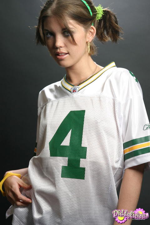 Diddy Licious - Diddylicious Repersenting Her Team! - photo 1 of 1