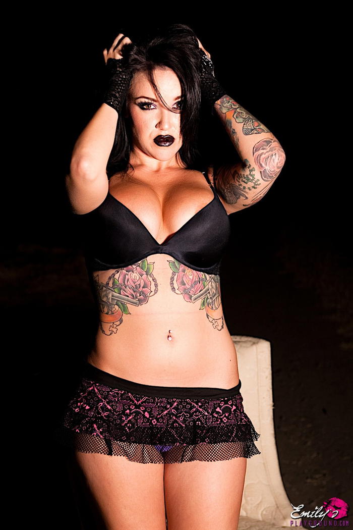 Emily Parker Tattoo Emily Parker Slips Down Her Purple Panties!