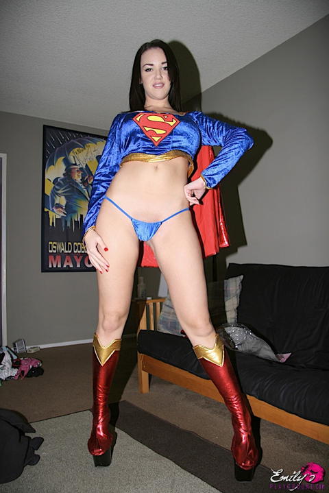 Emily Parker - Emily Parker Is A Superhero That We Can All Get Behind! - photo 1 of 24