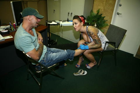 Emily Parker - Emily Parker Gives A Guy A Tattoo And Some Pussy! - photo 168 of 200