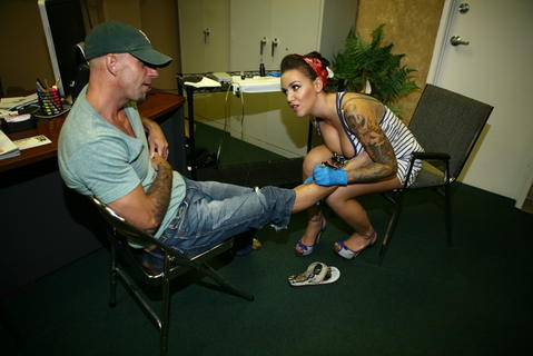 Emily Parker - Emily Parker Gives A Guy A Tattoo And Some Pussy! - photo 169 of 200