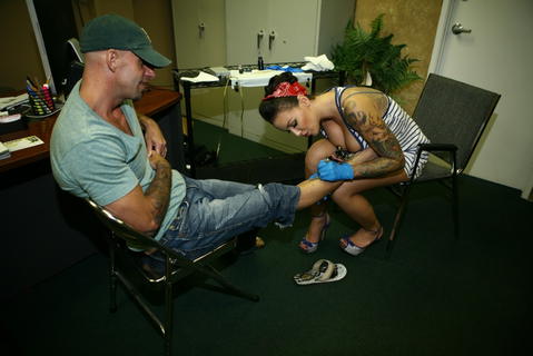 Emily Parker - Emily Parker Gives A Guy A Tattoo And Some Pussy! - photo 170 of 200