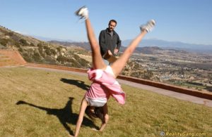 Missy Stone Works That Juicy Cock!