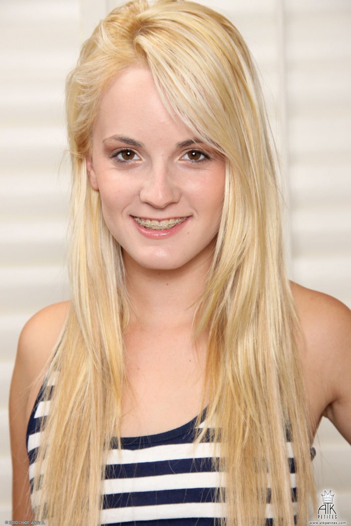 Sara Jaymes Smile