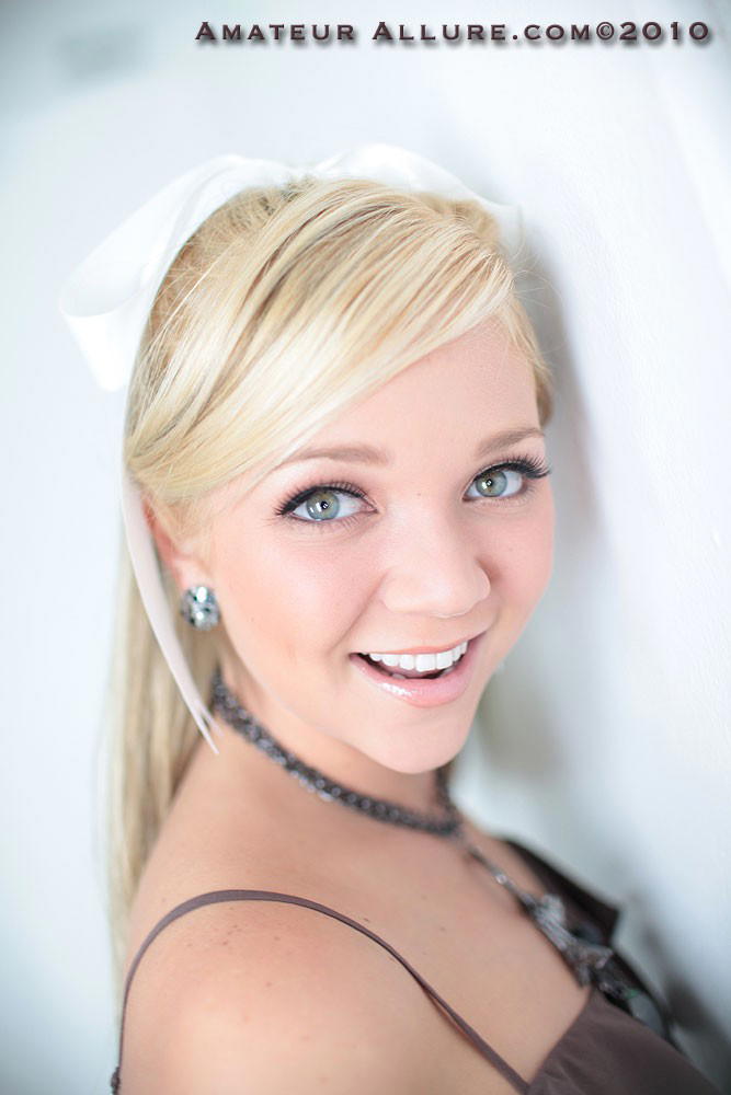Jessie Andrews Eyes
