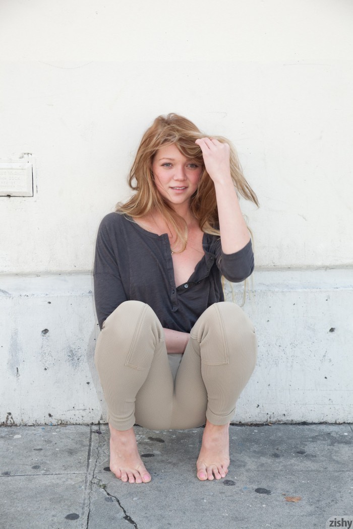 Jessie Andrews Sexy