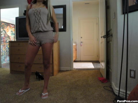 Briana Blair - Briana Blair Spy Sex Pictures! - photo 5 of 24
