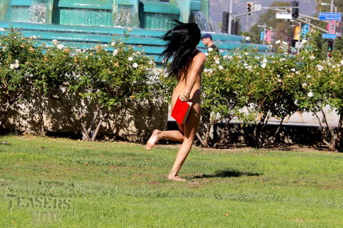 Jackie Daniels - Jackie Daniels Gets Caught Flashing In The Park! - photo 1 of 1