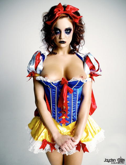 Jayden Cole - Jayden Cole Is A Dirty Snow White! - photo 1 of 1