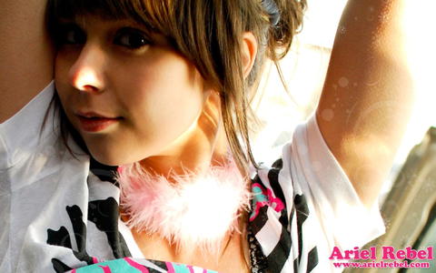 Ariel Rebel - Ariel Rebel Sexy Wallpapers Now Available! - photo 1 of 1