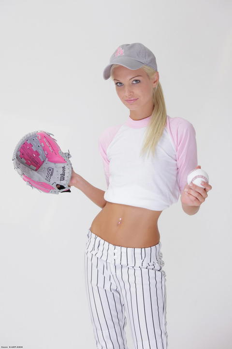 Franziska Facella - Franziska Facella Loves Those Balls! - photo 4 of 8