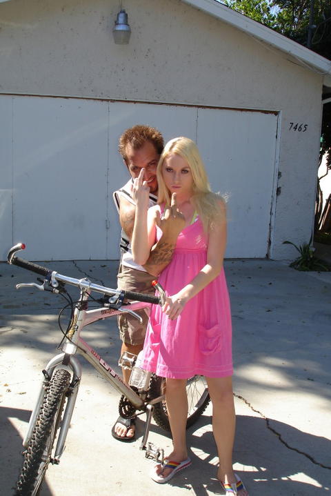 Madison Scott - Madison Scott And Brett Bangwell Fucking And Cumming! - photo 1 of 1