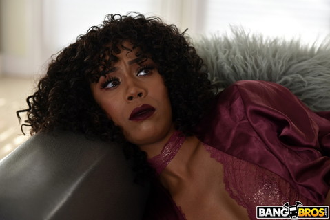 Misty Stone - Misty Stone Fucking A Hung Nude! - photo 8 of 24