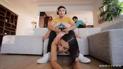Brazzers - Hailey Rose Cheating On Rico Hernandez And Max Fills! - photo 1 of 1