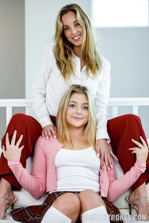 Team Skeet - Family Strokes Group Sex Pictures With Jill Taylor And Millie Morgan! - photo 9 of 24