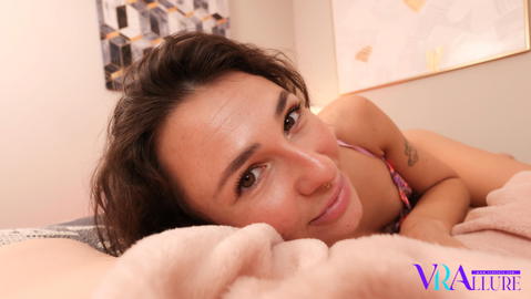 Newer Models - Liz Jordan Sits On A Dildo In Her VR Set! - photo 9 of 20