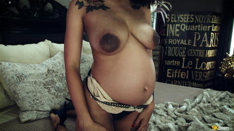 Newer Models - Ariana Aimes, Pregnant And With A Cream Pie Leaking Out! - photo 1 of 1