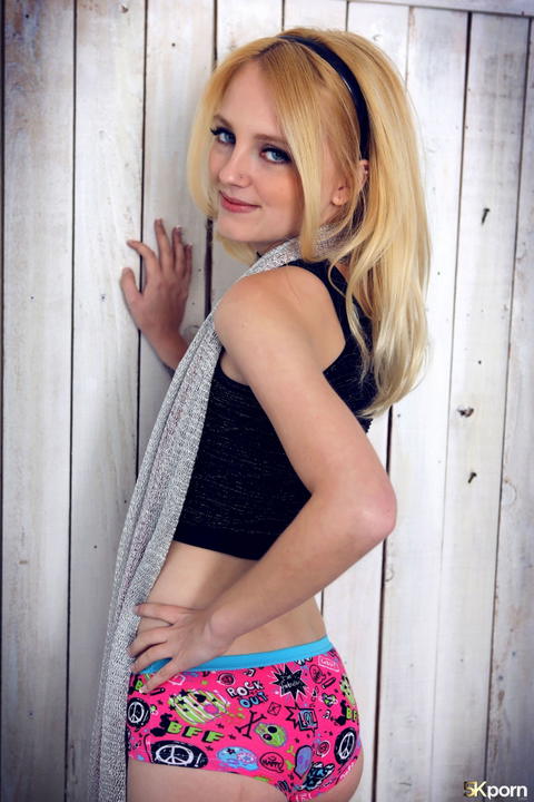 Newer Models - Kate Bloom Teasing In Her Cotton Panties! - photo 1 of 1